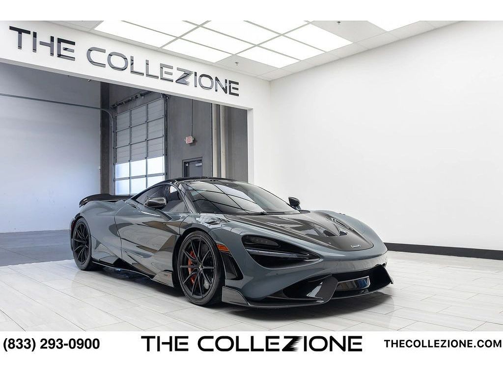 2021 McLaren 765LT Coupe