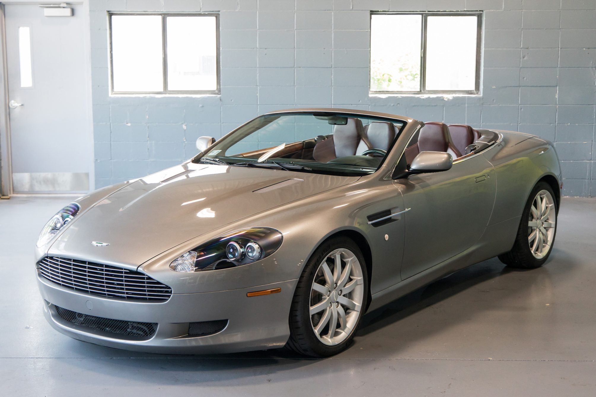 2006 Aston Martin DB9 Volante