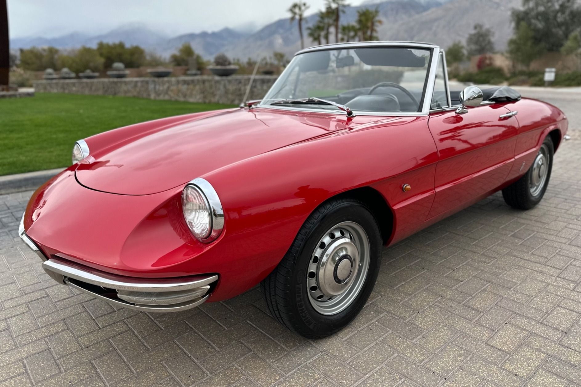 1967 Alfa Romeo 105 Series Spider