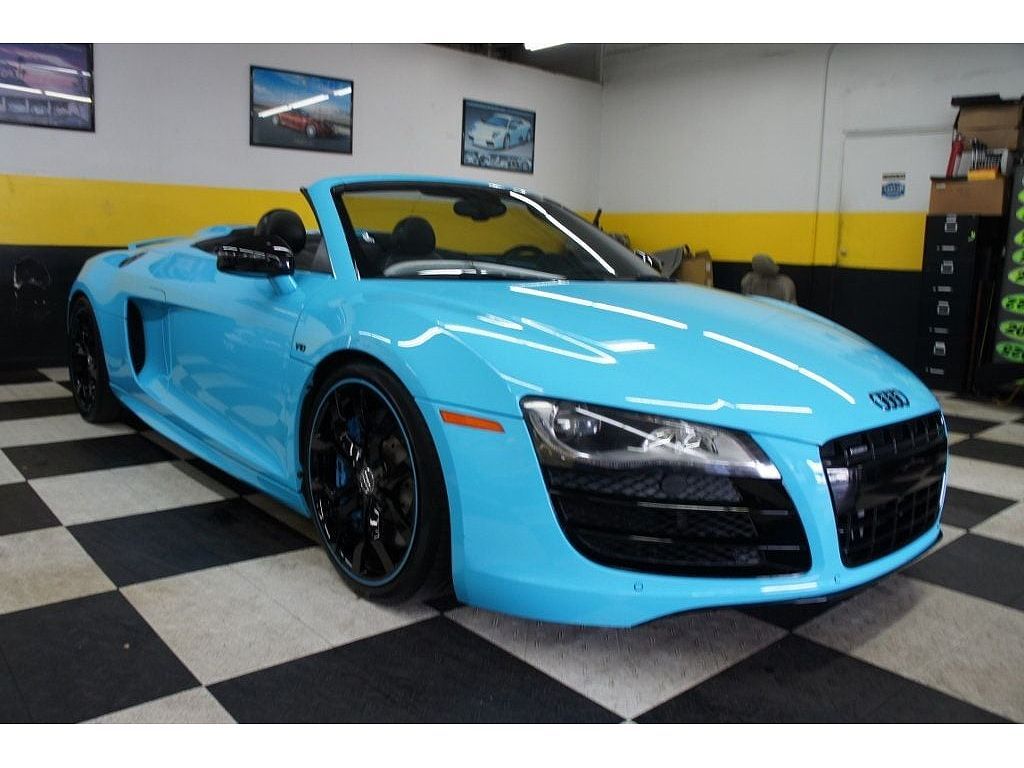 2011 Audi R8 V10