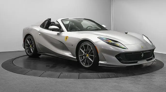 2022 Ferrari 812 GTS
