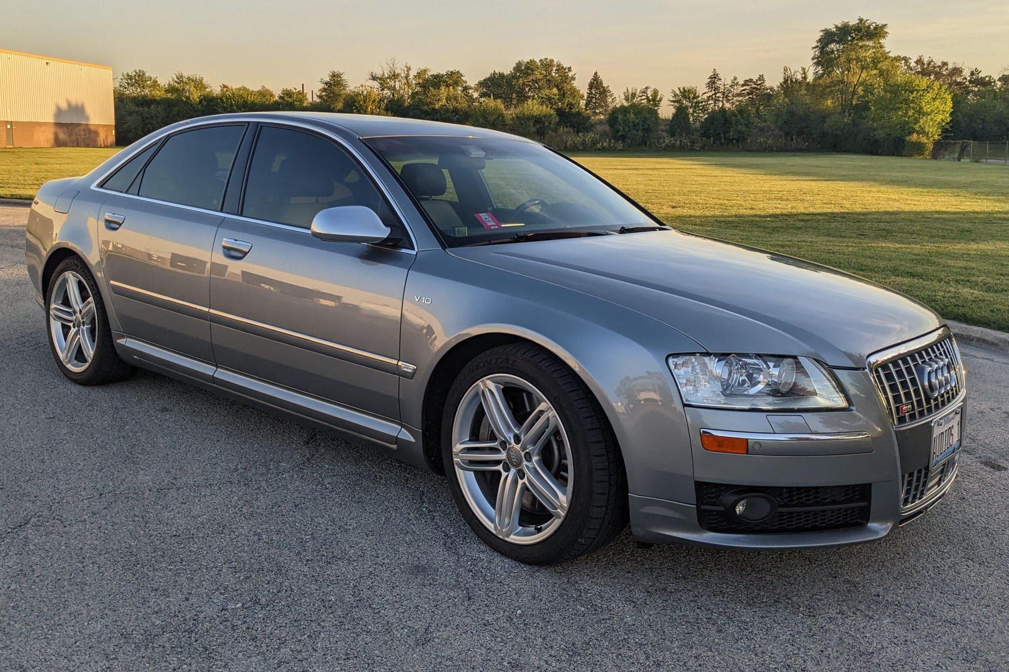 2007 Audi S8