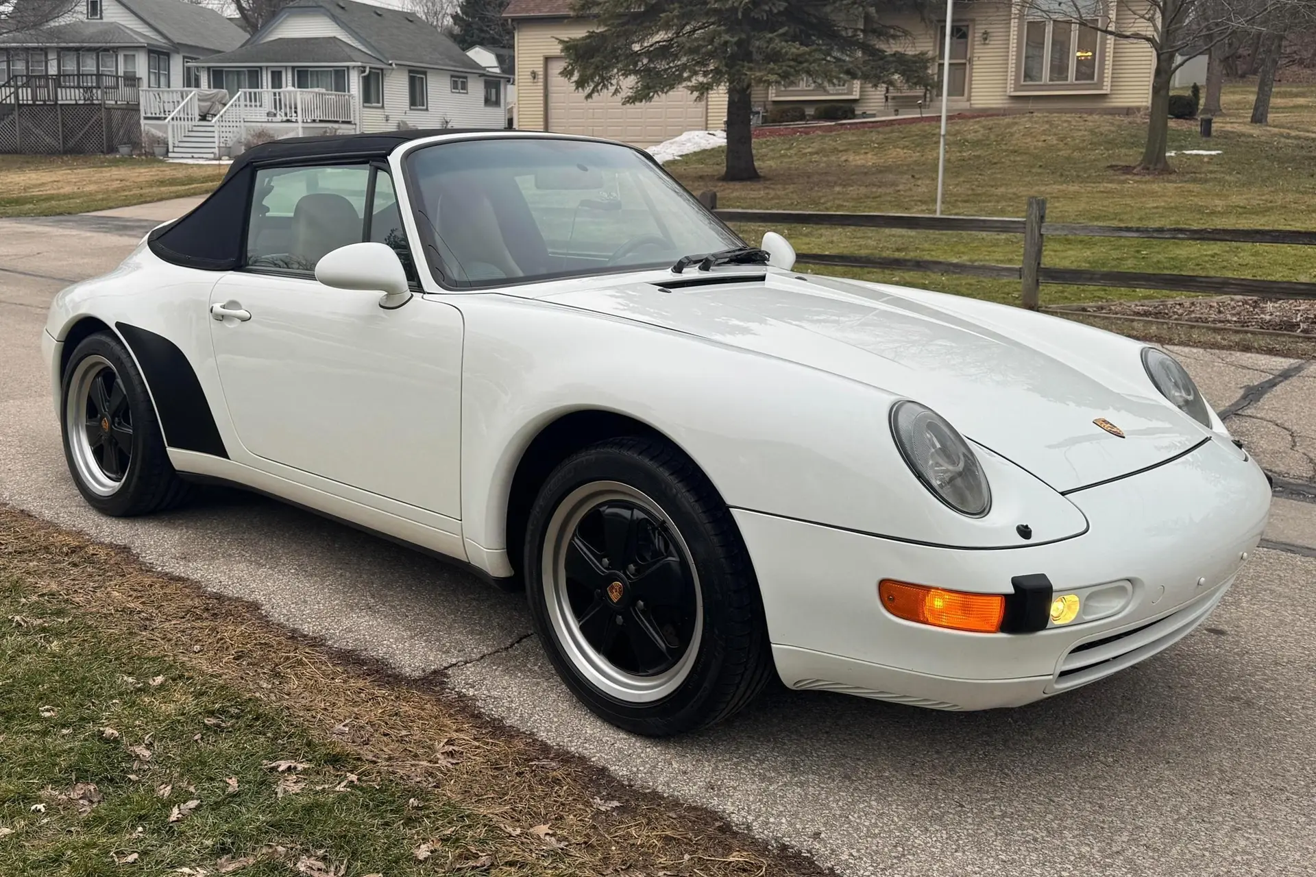 1997 Porsche 911 Carrera Cabriolet