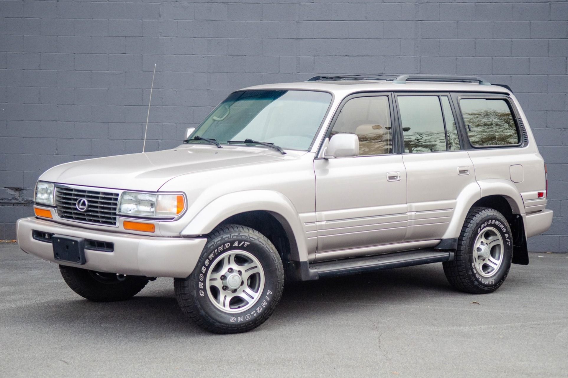 1997 Lexus LX