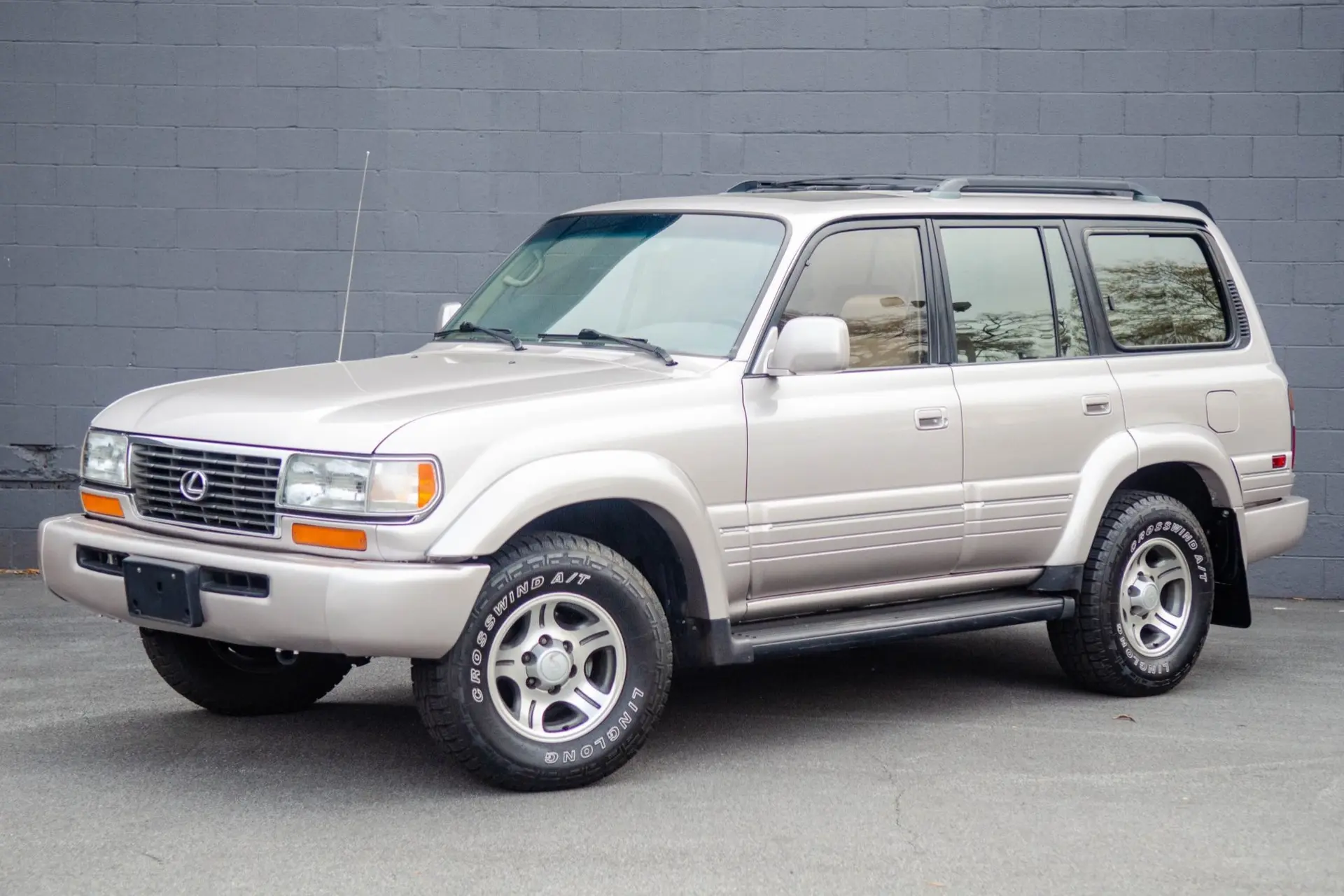 1997 Lexus LX
