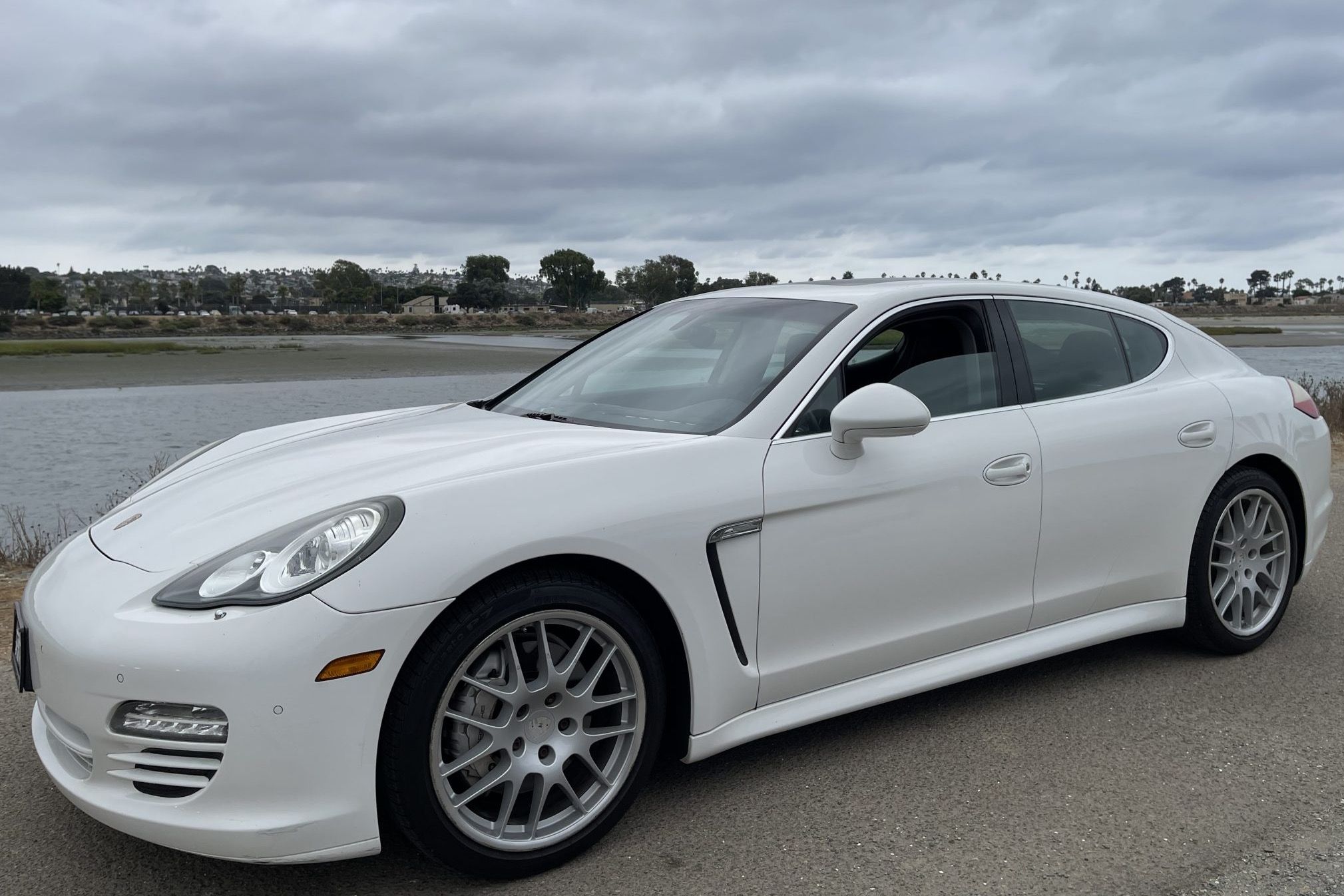 2011 Porsche Panamera S
