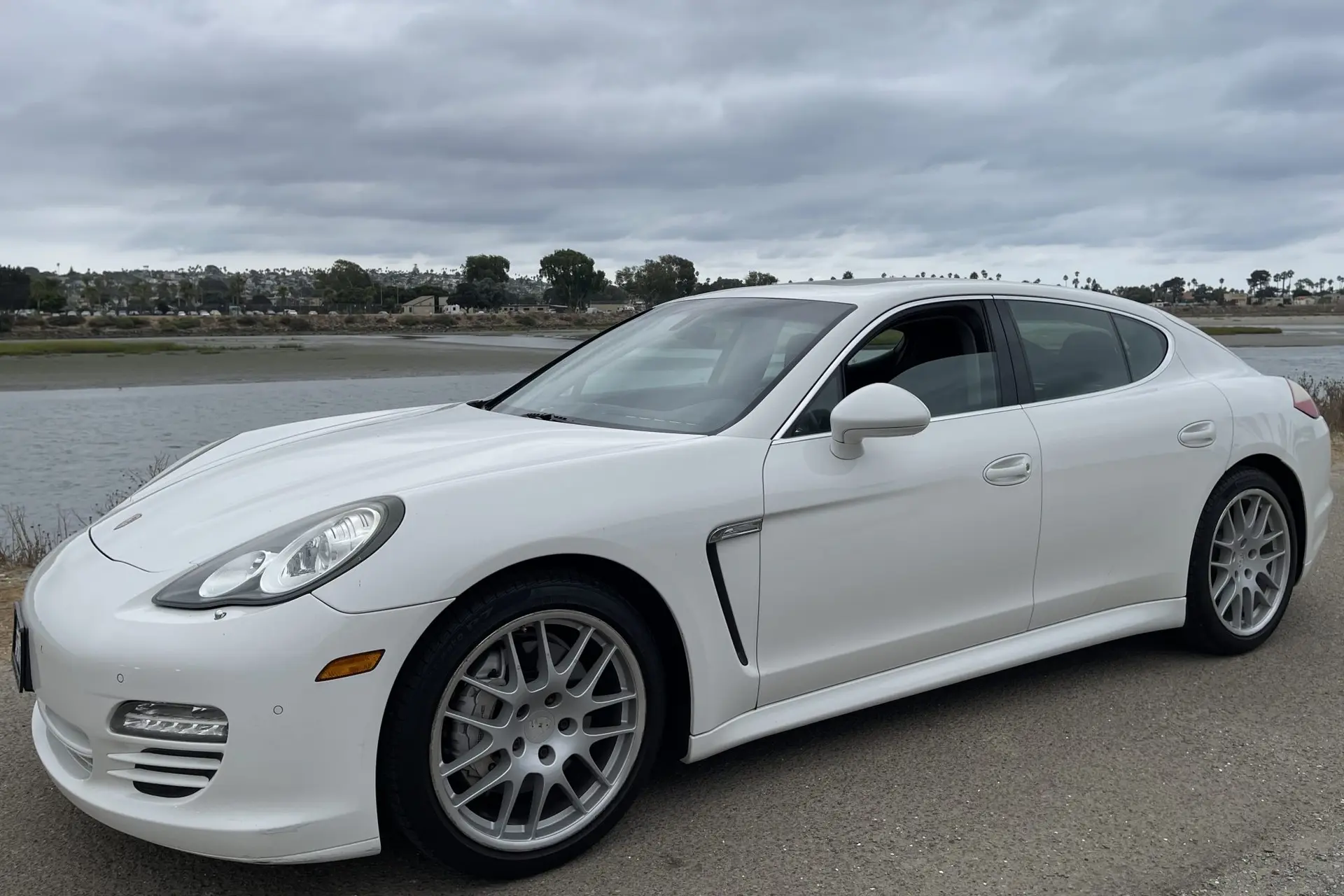 2011 Porsche Panamera S