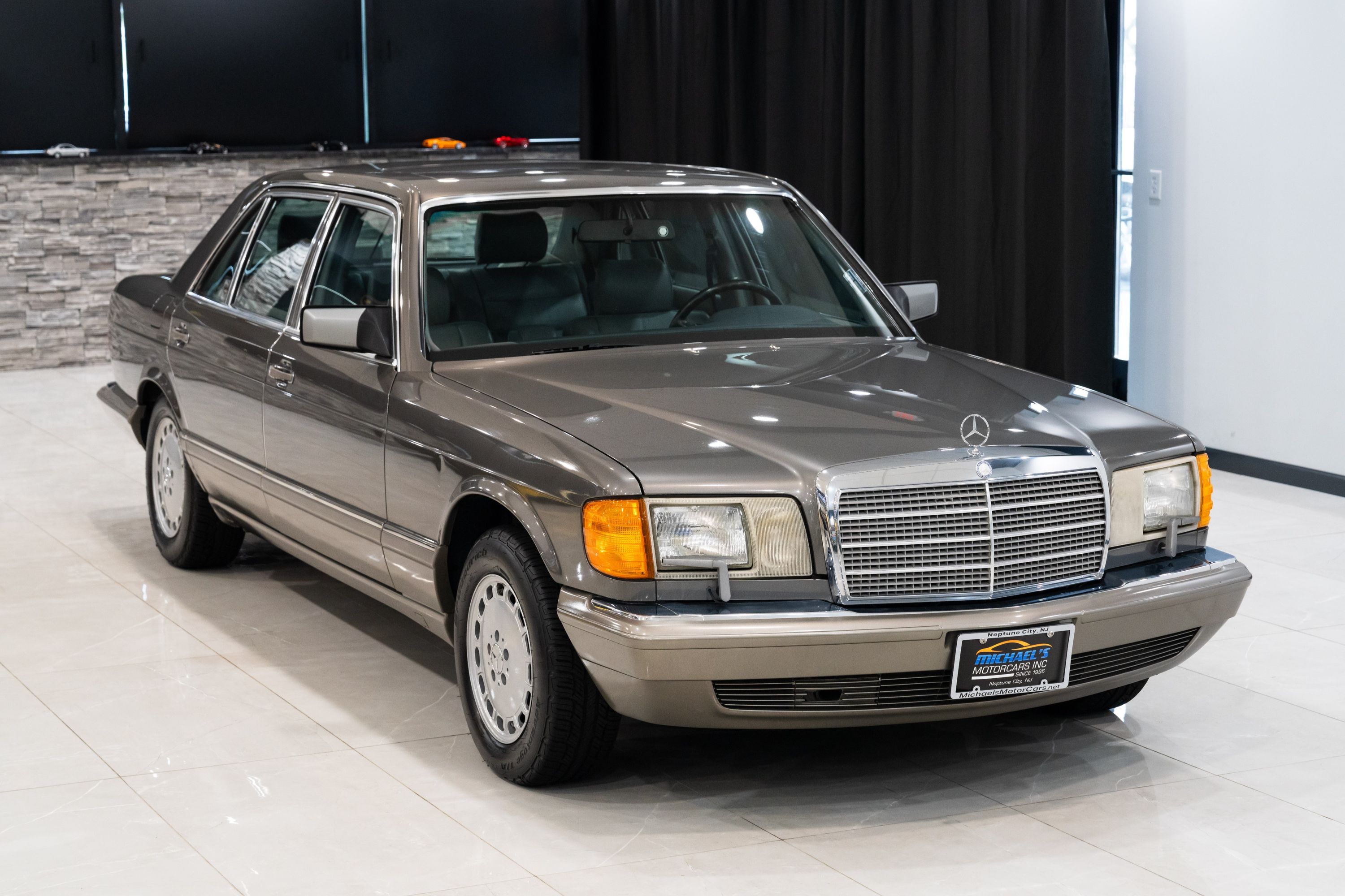 1991 Mercedes-Benz S-Class
