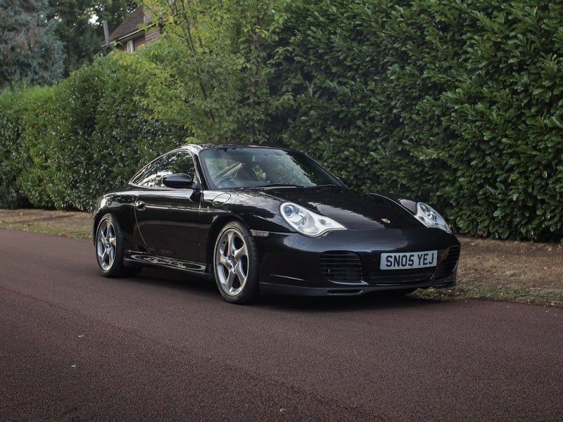 2005 Porsche 911 Carrera