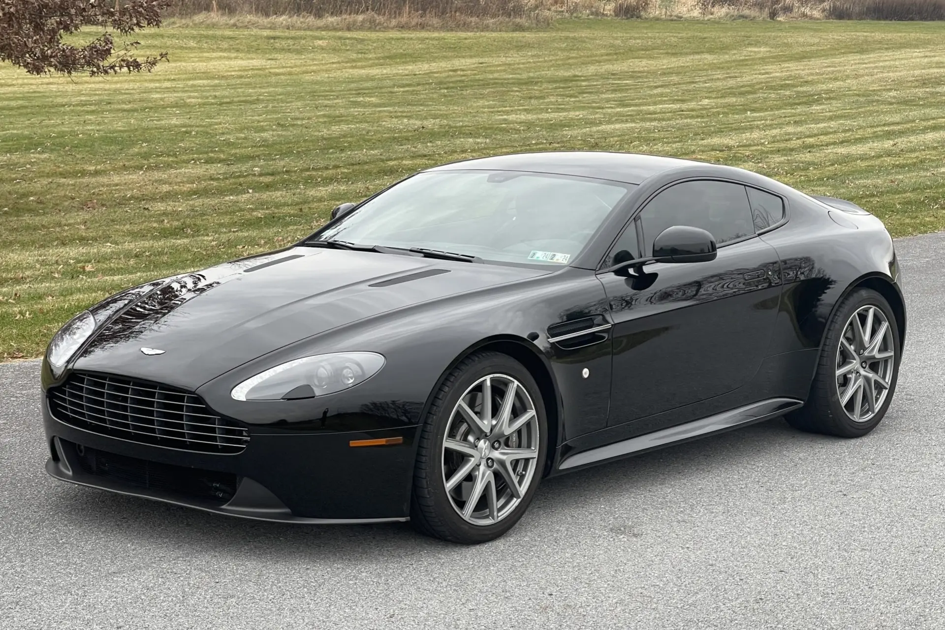 2015 Aston Martin Vantage V8