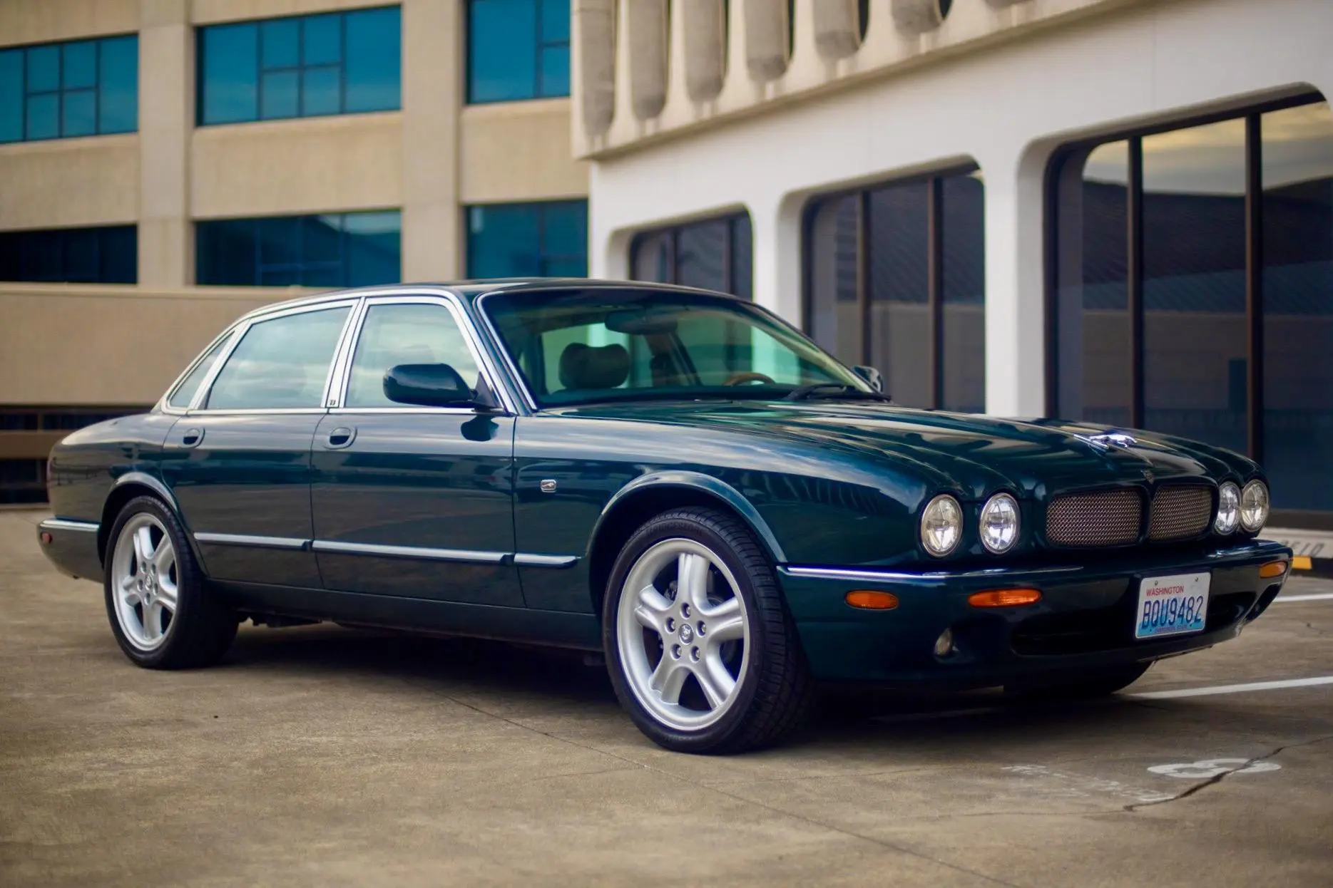 1999 Jaguar XJ XJR