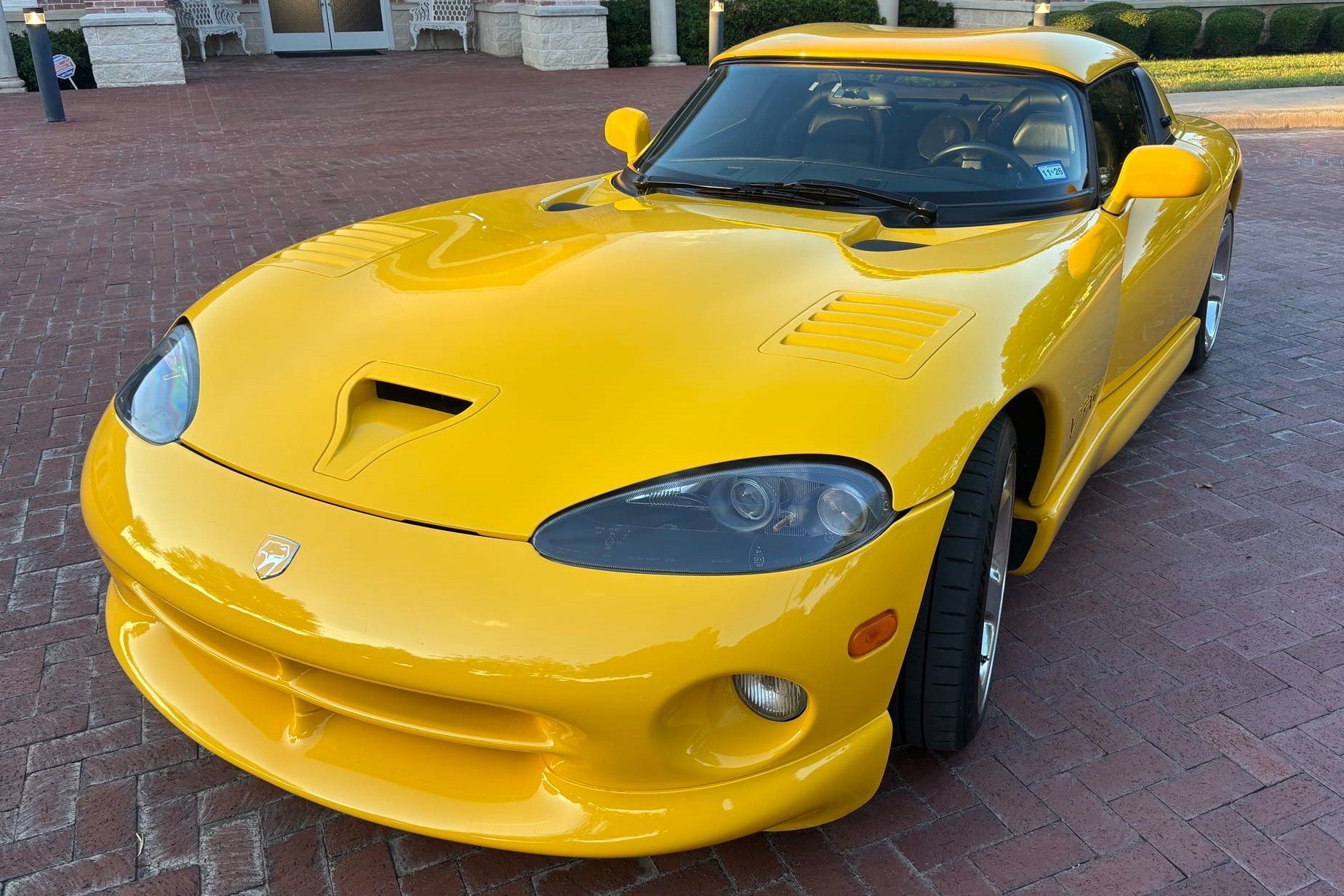 2001 Dodge Viper RT/10