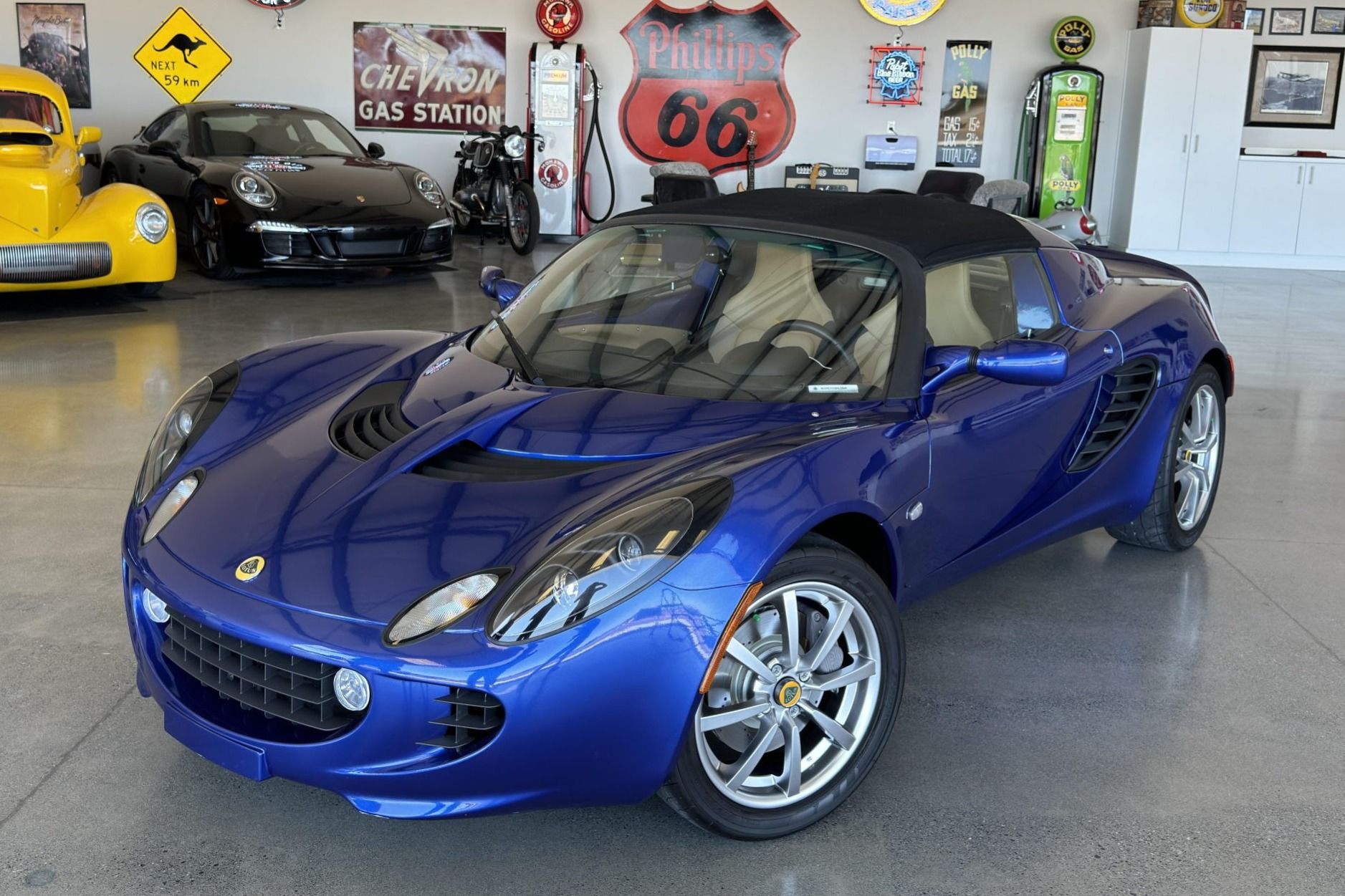 2005 Lotus Elise