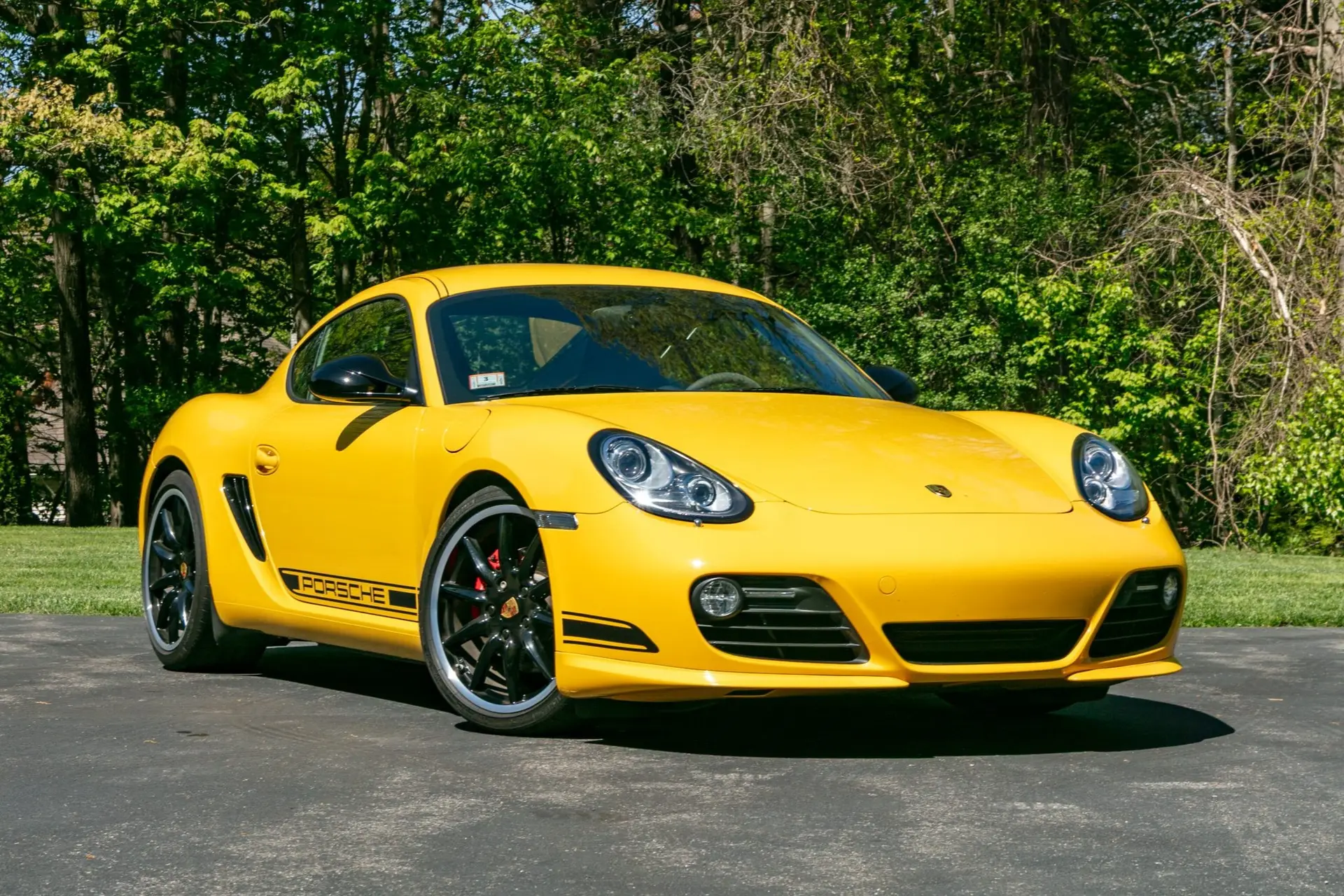2012 Porsche Cayman R