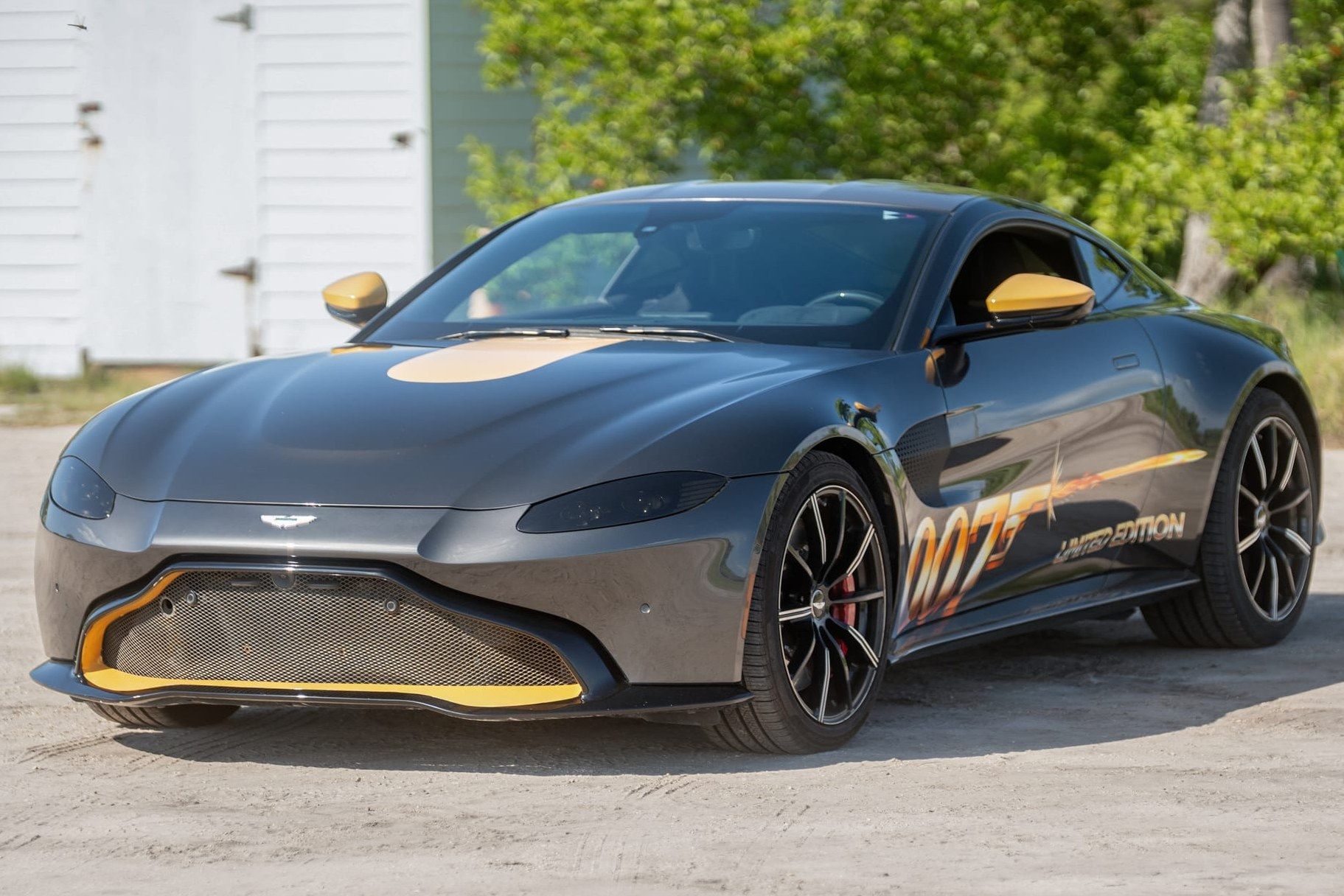 2019 Aston Martin Vantage V8