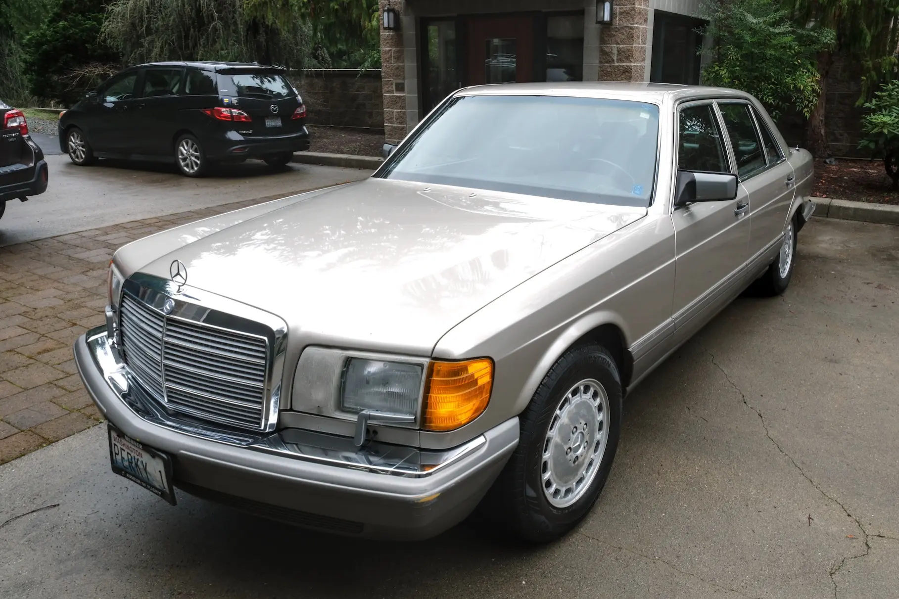 1987 Mercedes-Benz S-Class