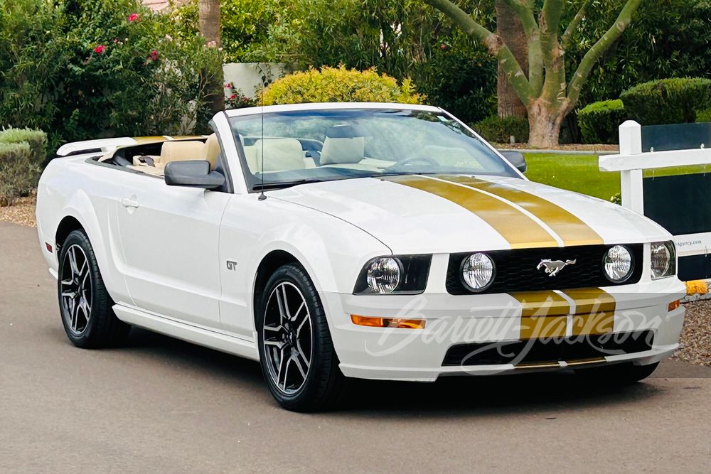 2005 Ford Mustang GT Convertible