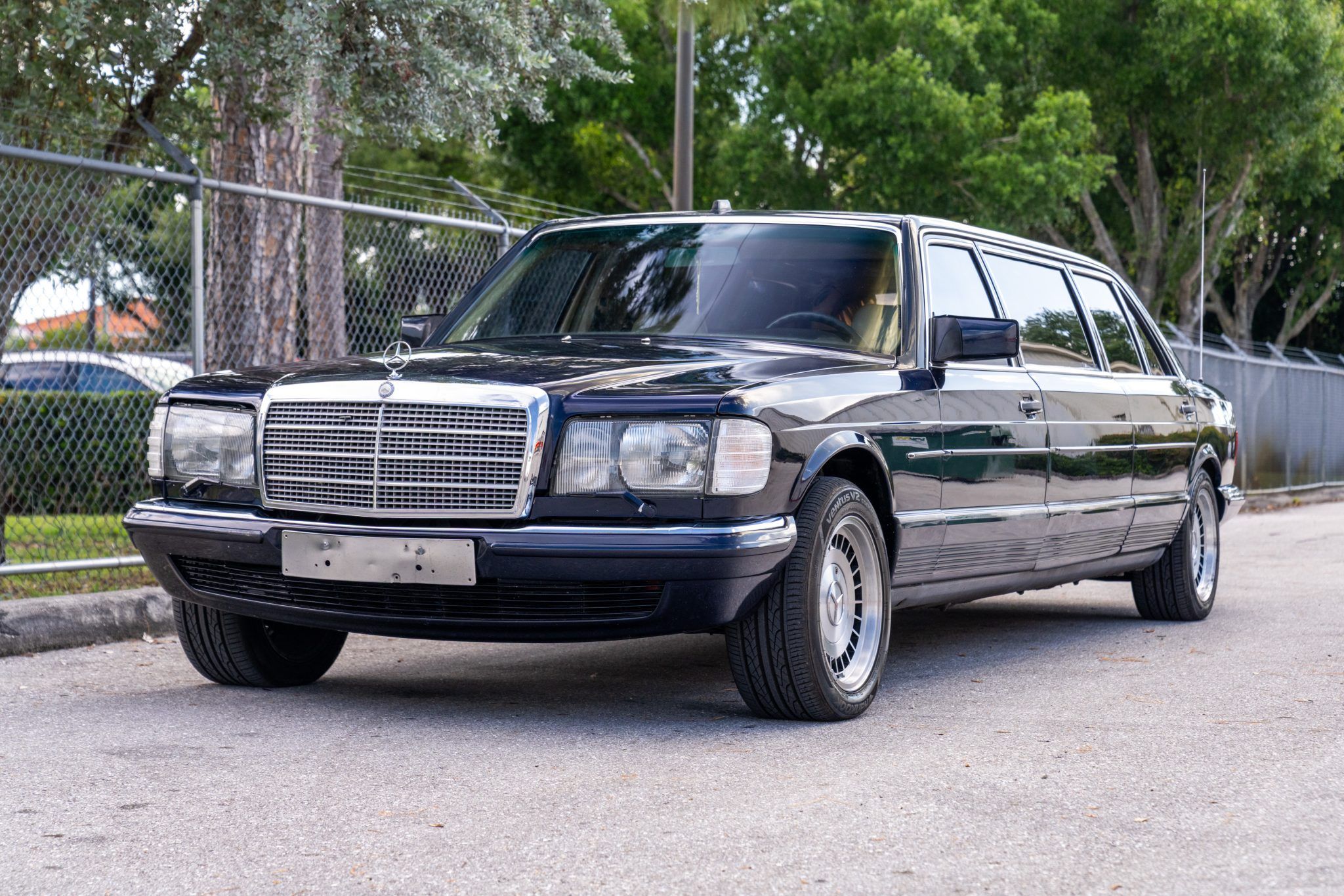 1986 Mercedes-Benz S-Class