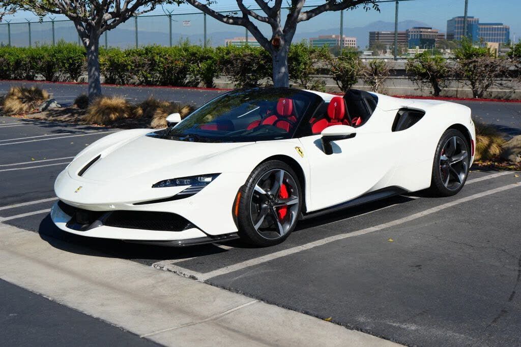 2023 Ferrari SF90 Spider