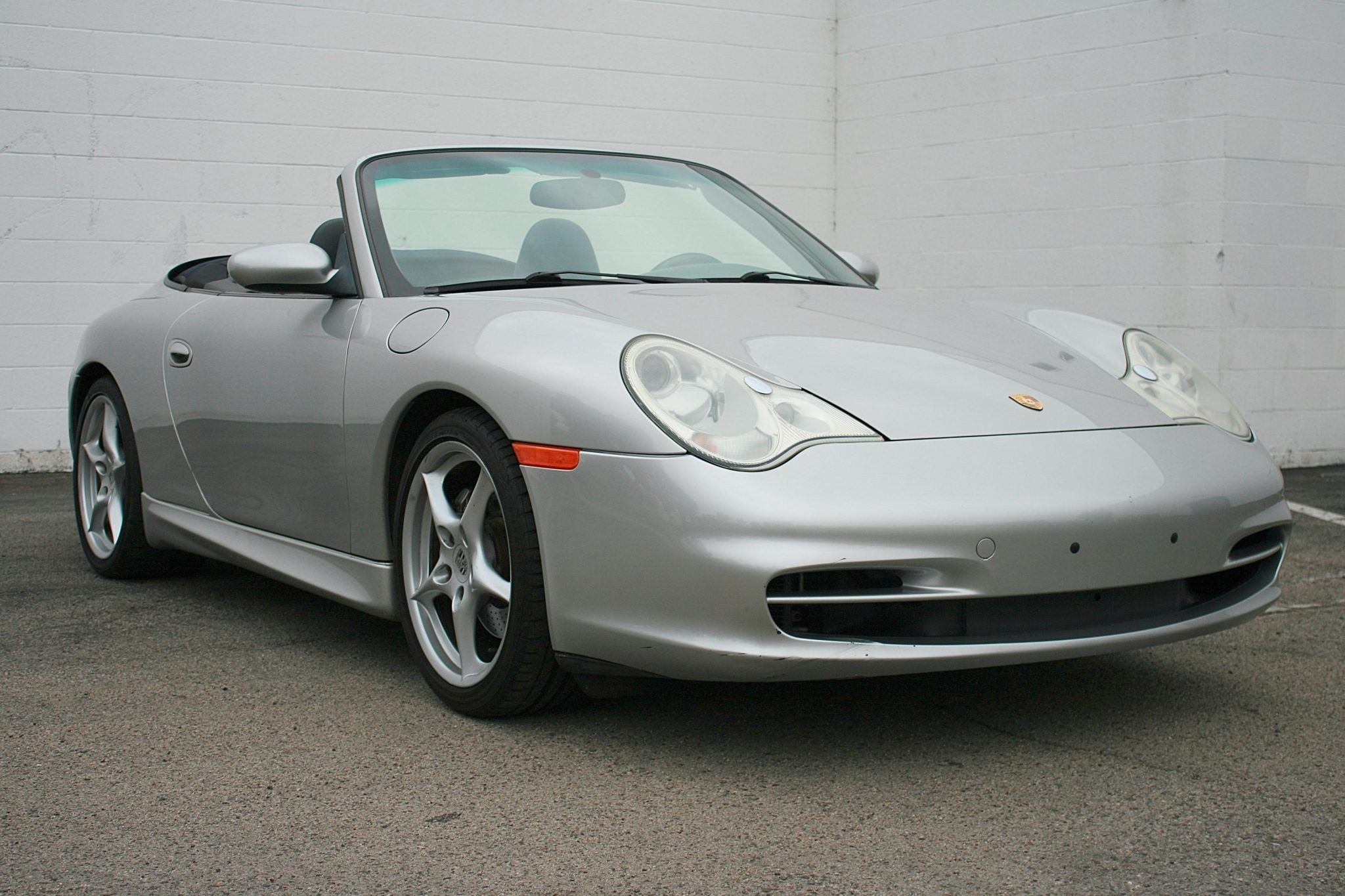 2002 Porsche 911 Carrera 4 Cabriolet