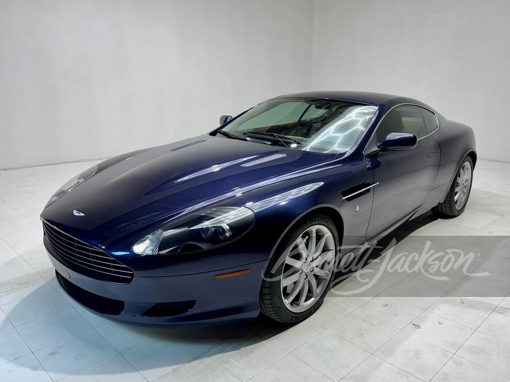 2005 Aston Martin DB9 Coupe