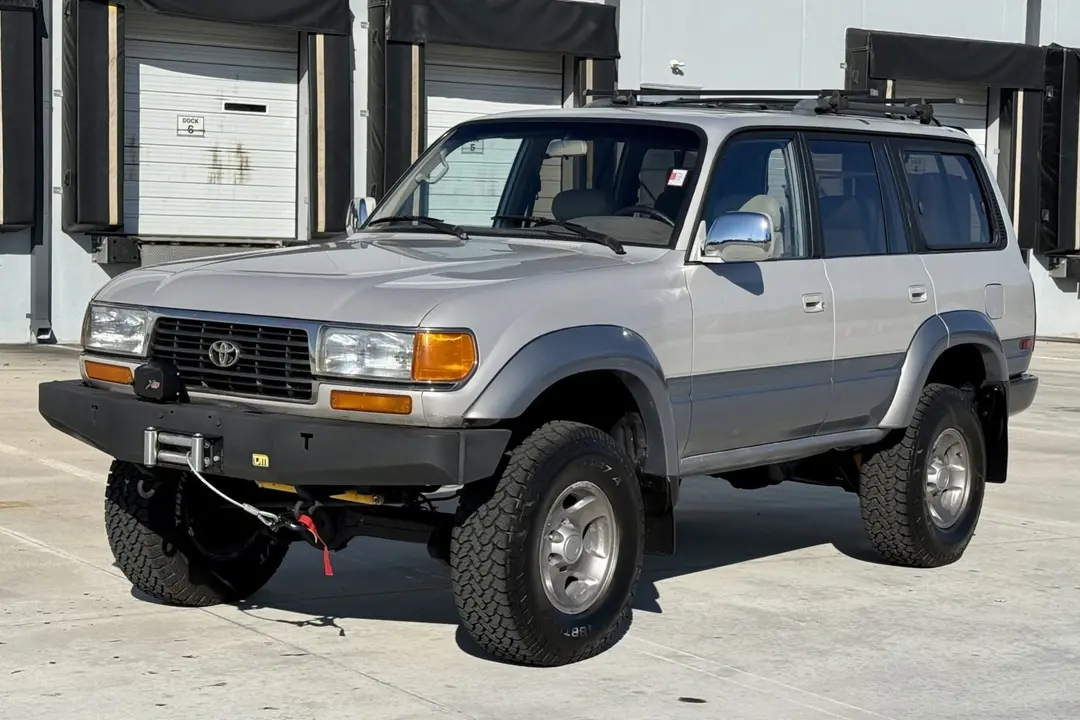 1990 Toyota Land Cruiser, sold Jan 2026