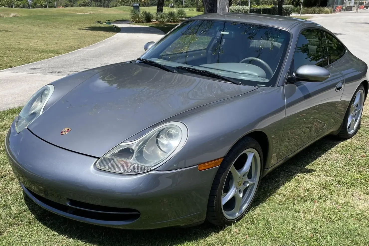 2001 Porsche 911 Carrera