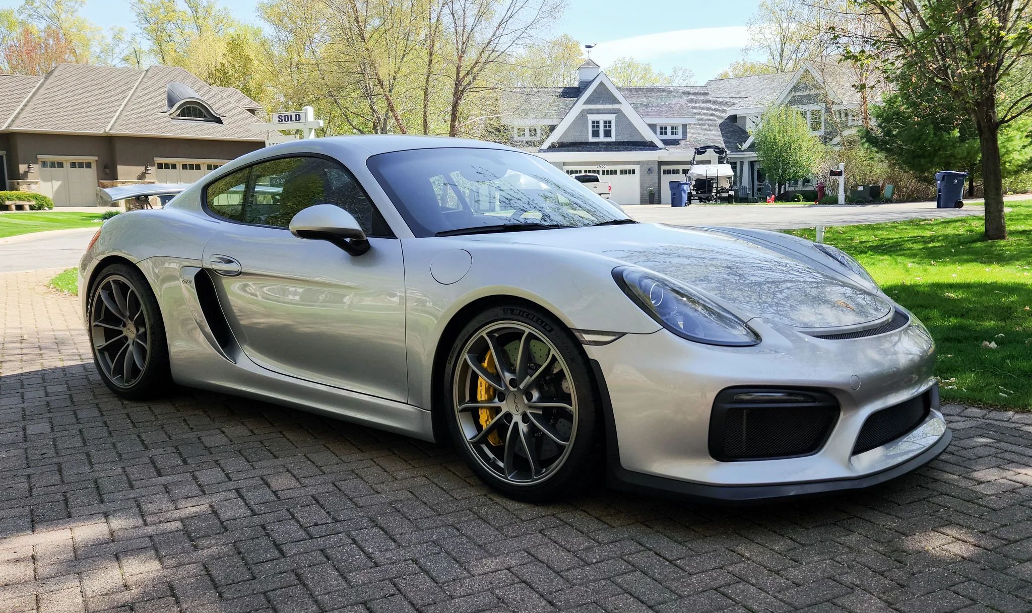 2016 Porsche Cayman GT4