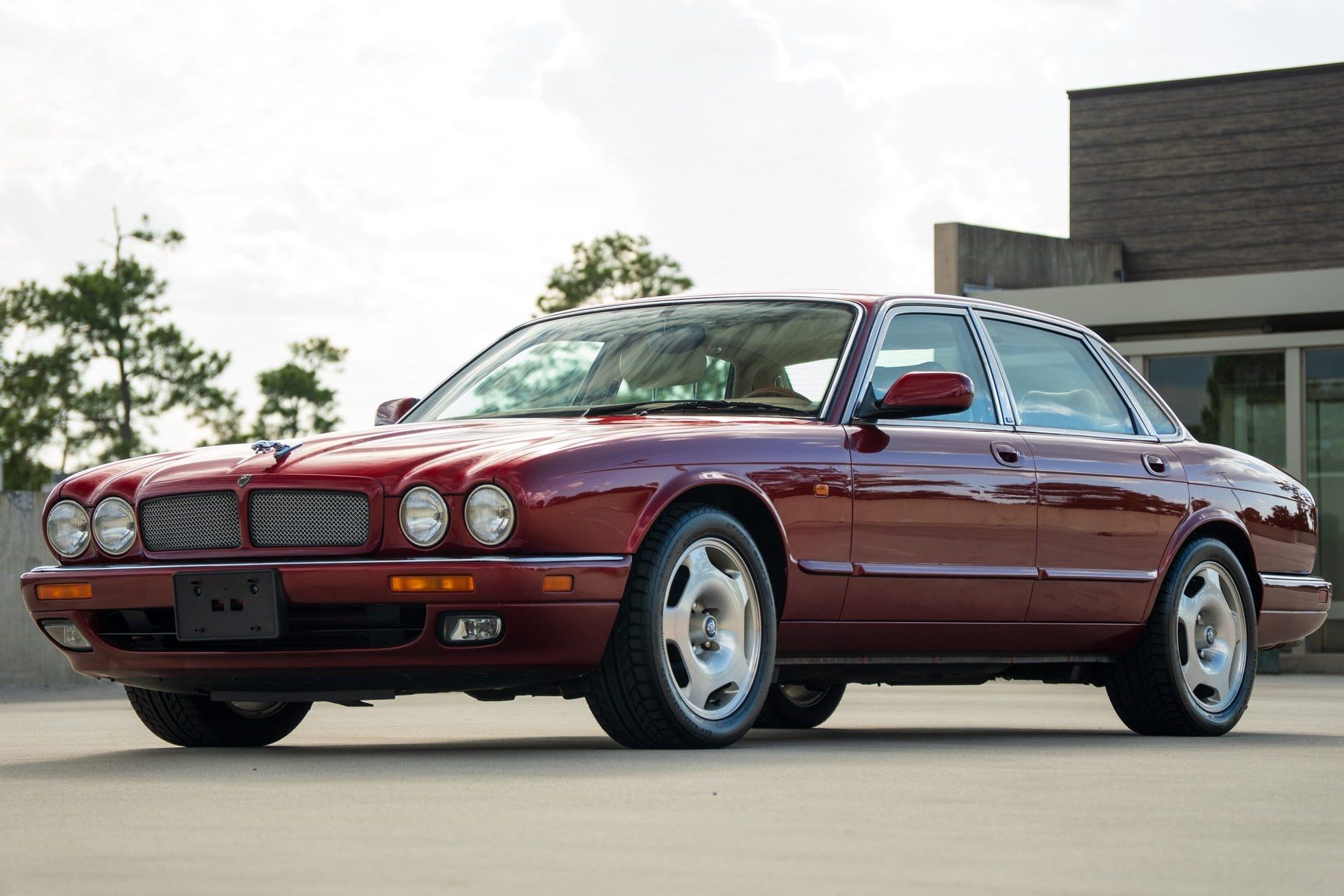1999 Jaguar XJ XJR