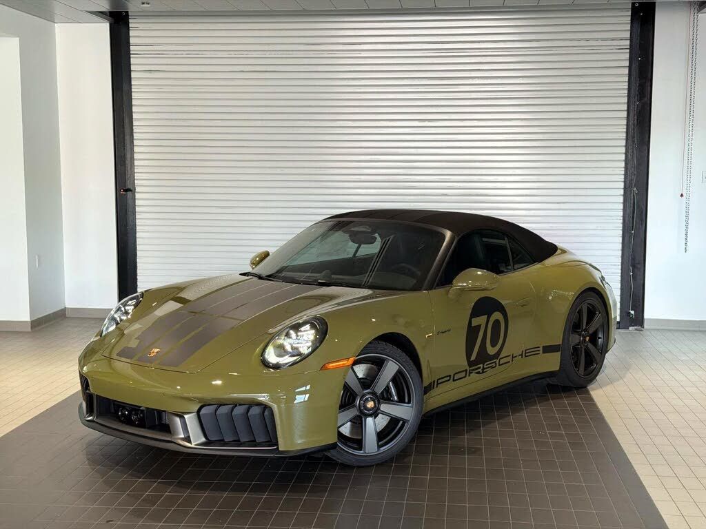 2026 Porsche 992.2 Carrera 4 GTS