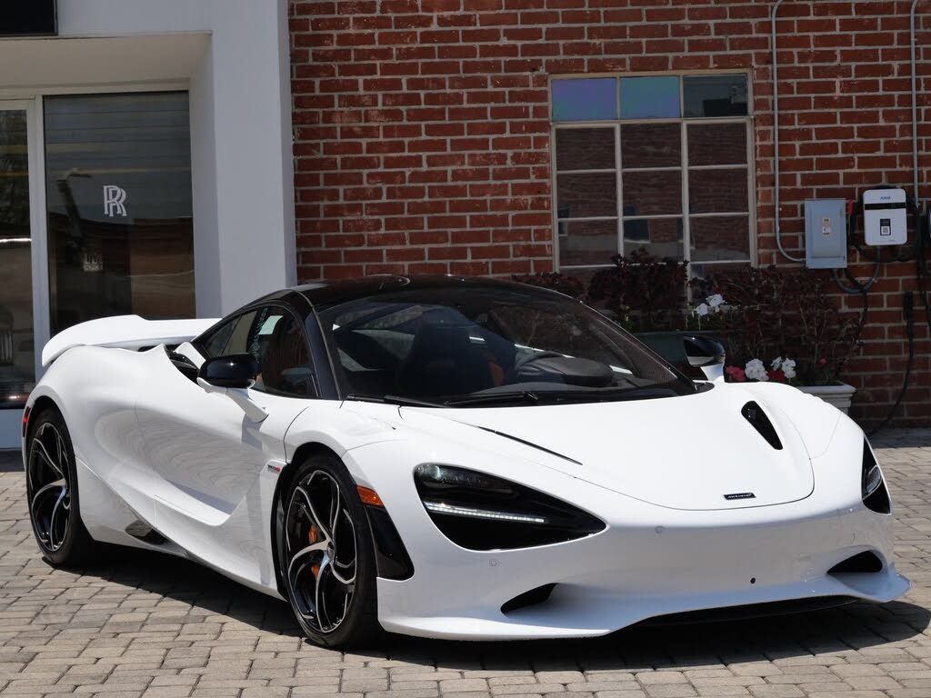 2024 McLaren 750S Coupe