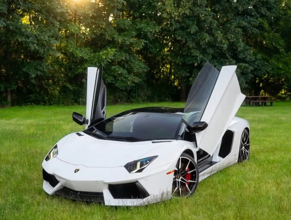 2015 Lamborghini Aventador LP700-4