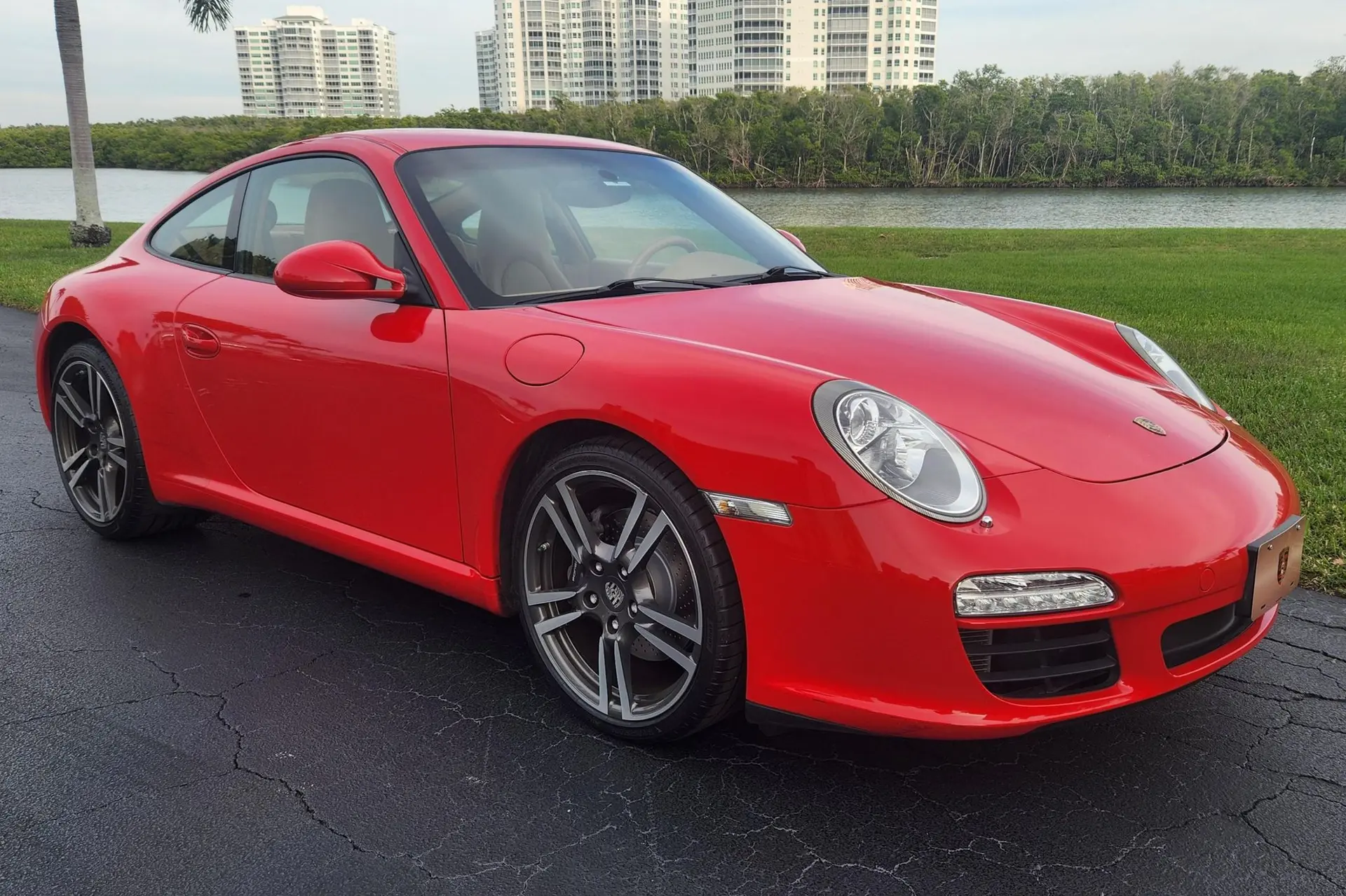 2011 Porsche 911 Carrera