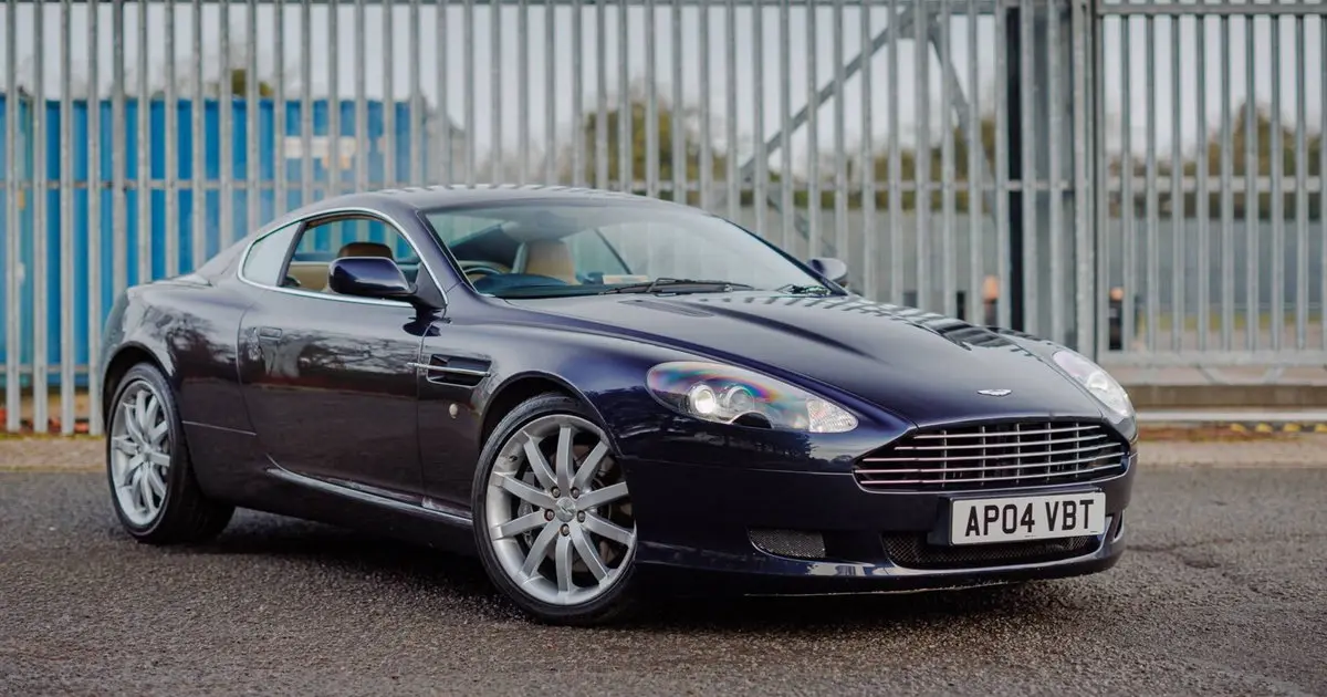 2004 Aston Martin DB9 Coupe
