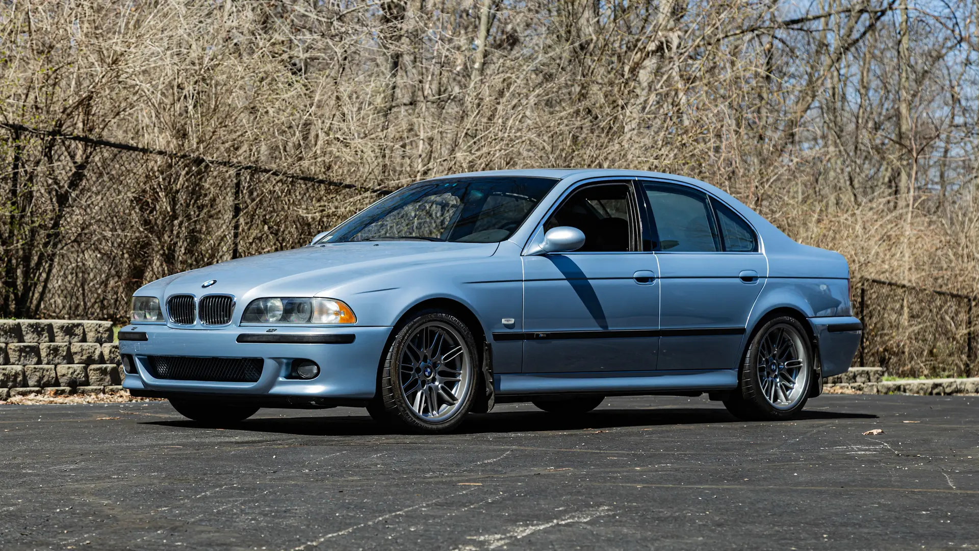 2000 BMW M5