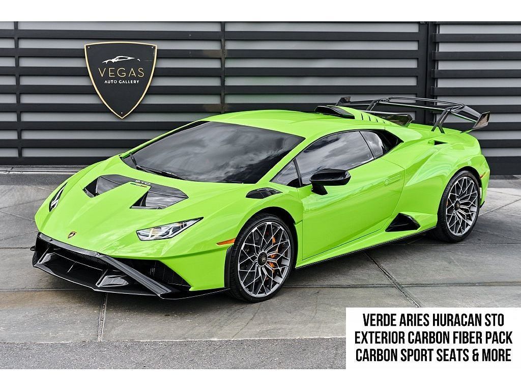 2024 Lamborghini Huracán STO