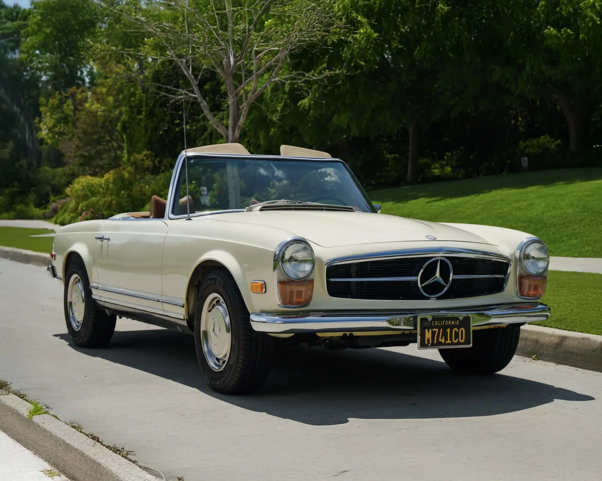 1968 Mercedes-Benz SL-Class 280SL Pagoda, sold Feb 2026
