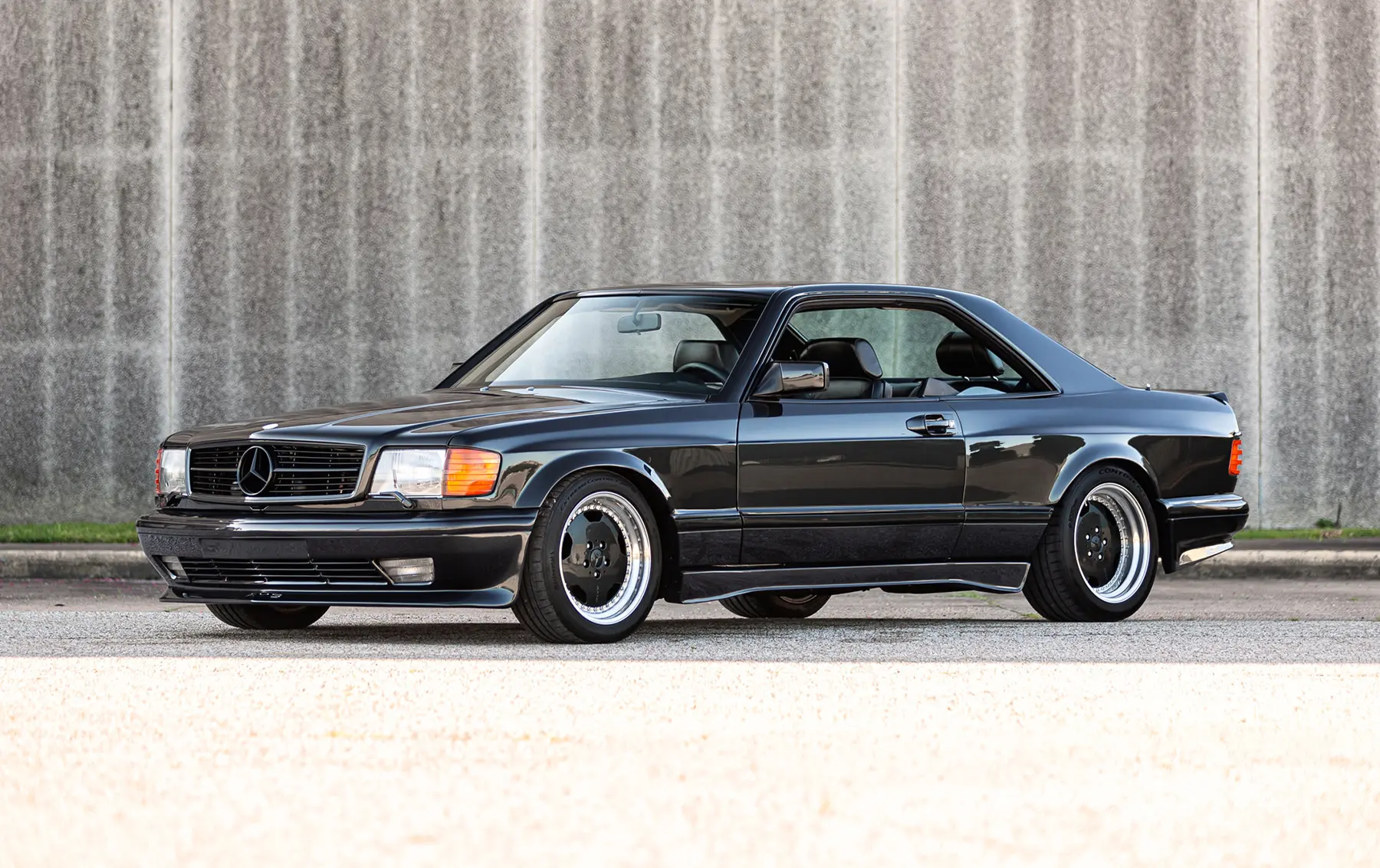 1989 Mercedes-Benz SL-Class 560SL