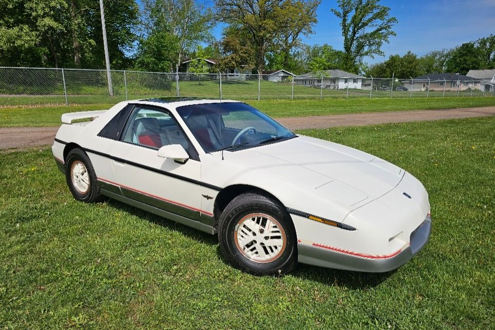 1984 Pontiac Fiero