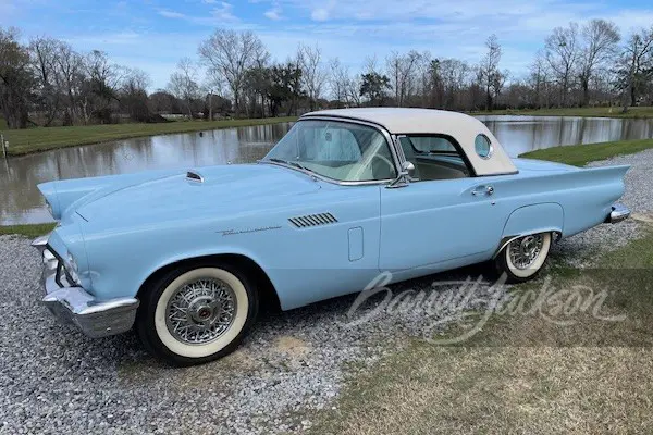 1957 Ford Thunderbird