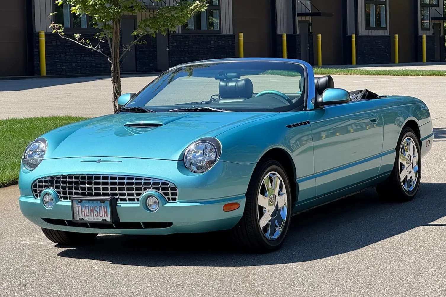 2002 Ford Thunderbird