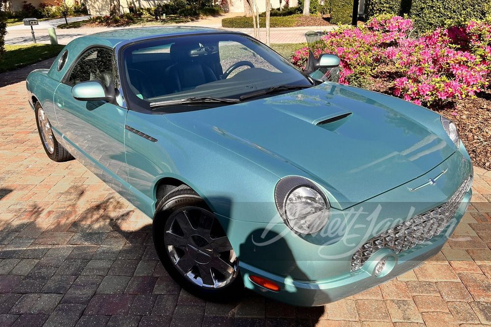 2002 Ford Thunderbird