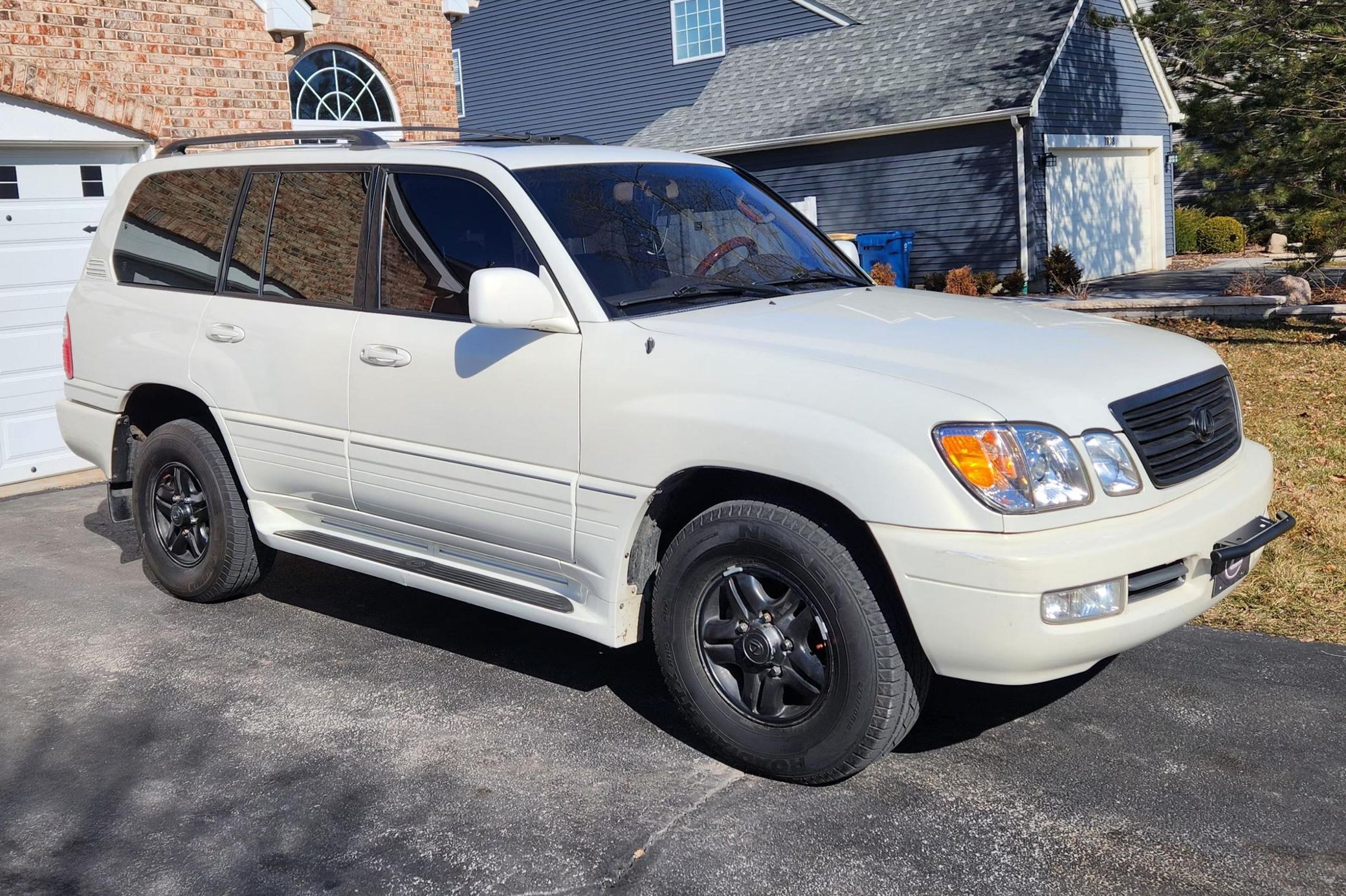 2002 Lexus LX