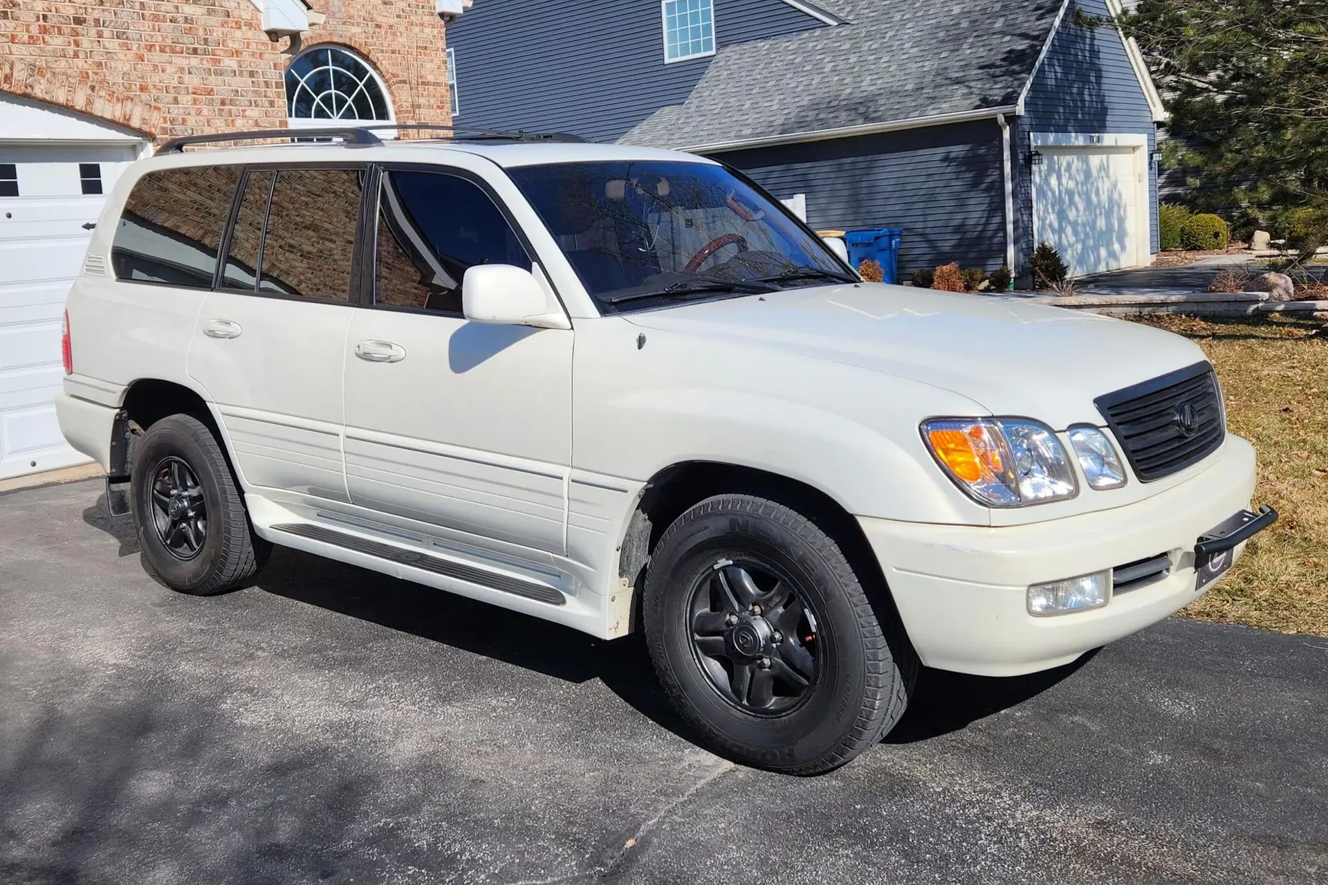 2002 Lexus LX