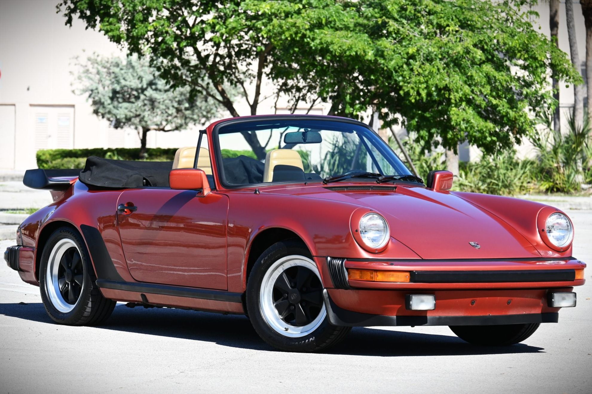 1983 Porsche 911 Cabriolet