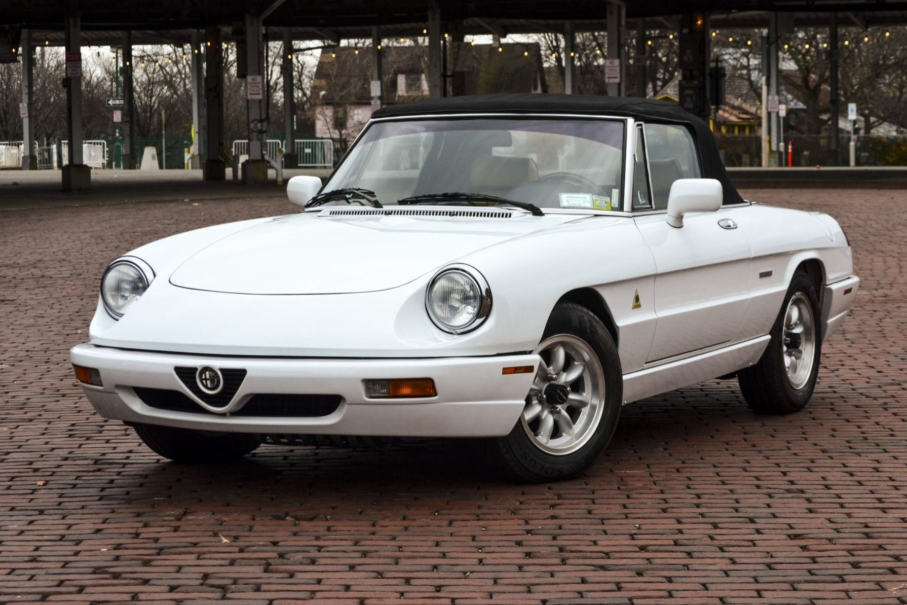 1991 Alfa Romeo Spider