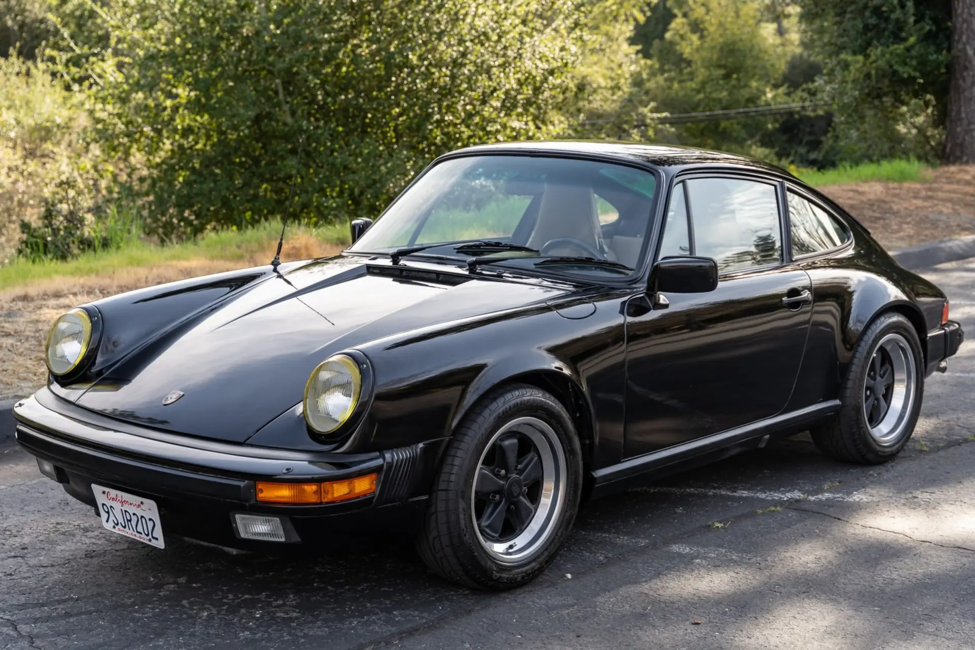 1985 Porsche 911 Coupe