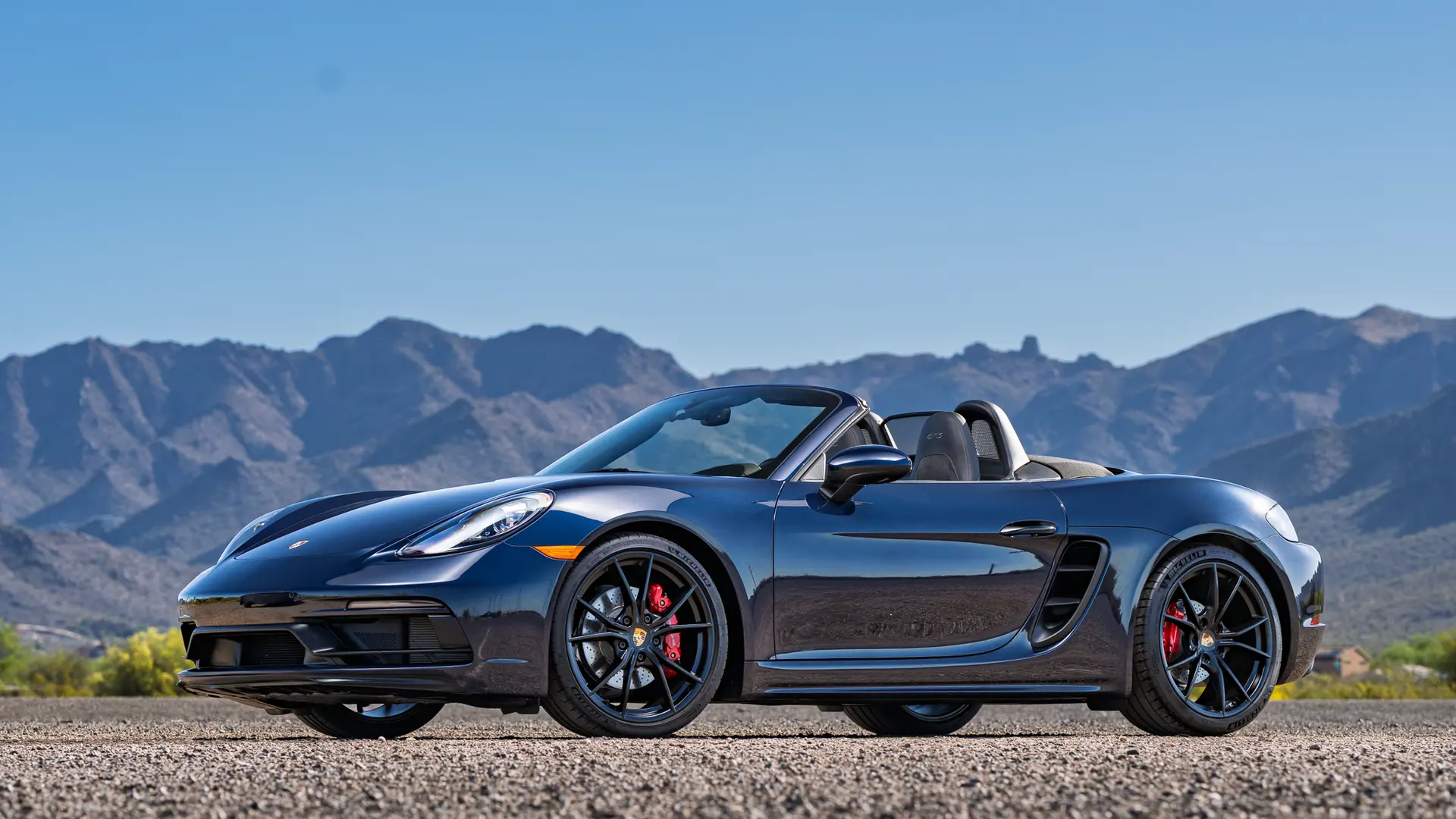 2019 Porsche Cayman T