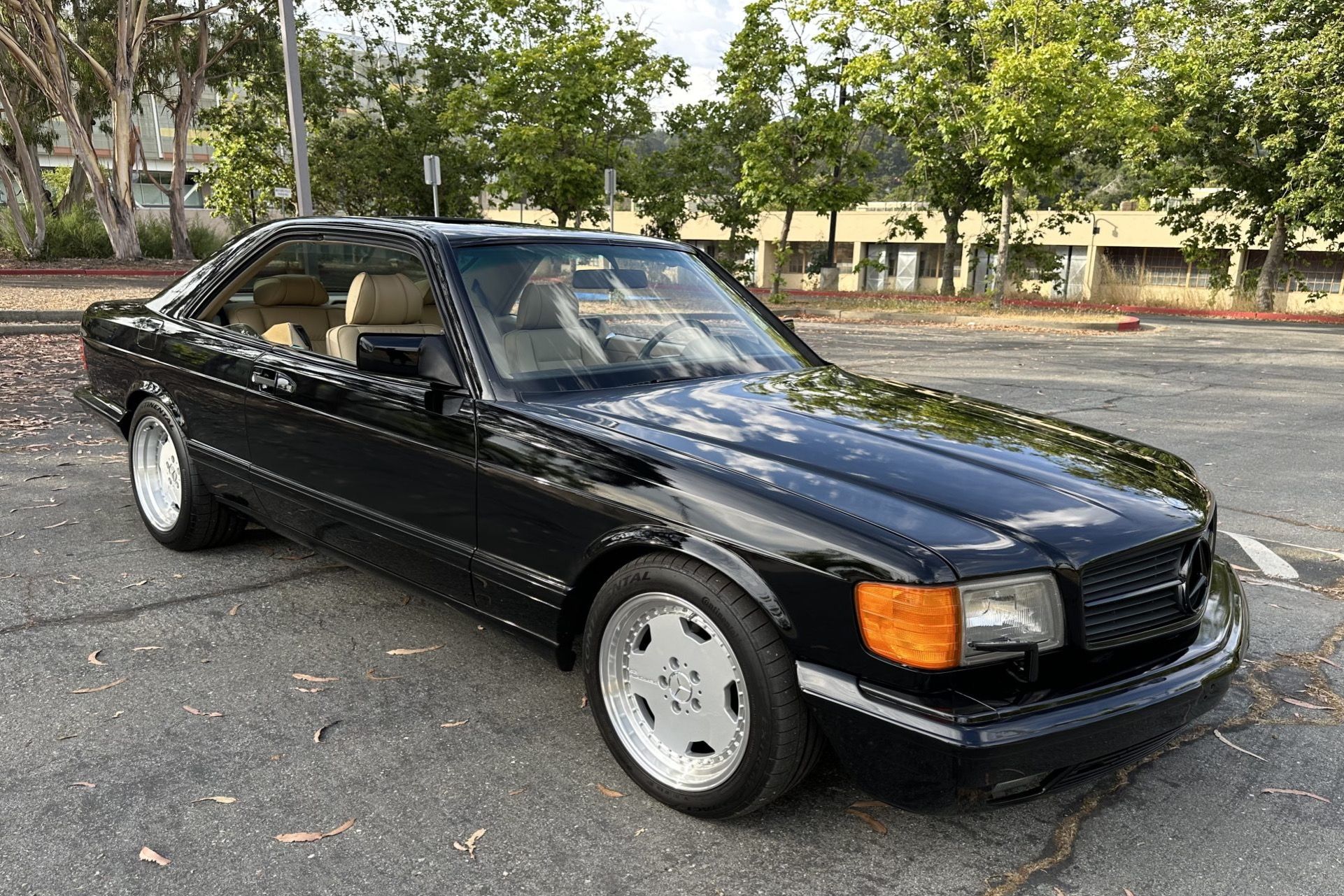 1990 Mercedes-Benz SL-Class 560SL