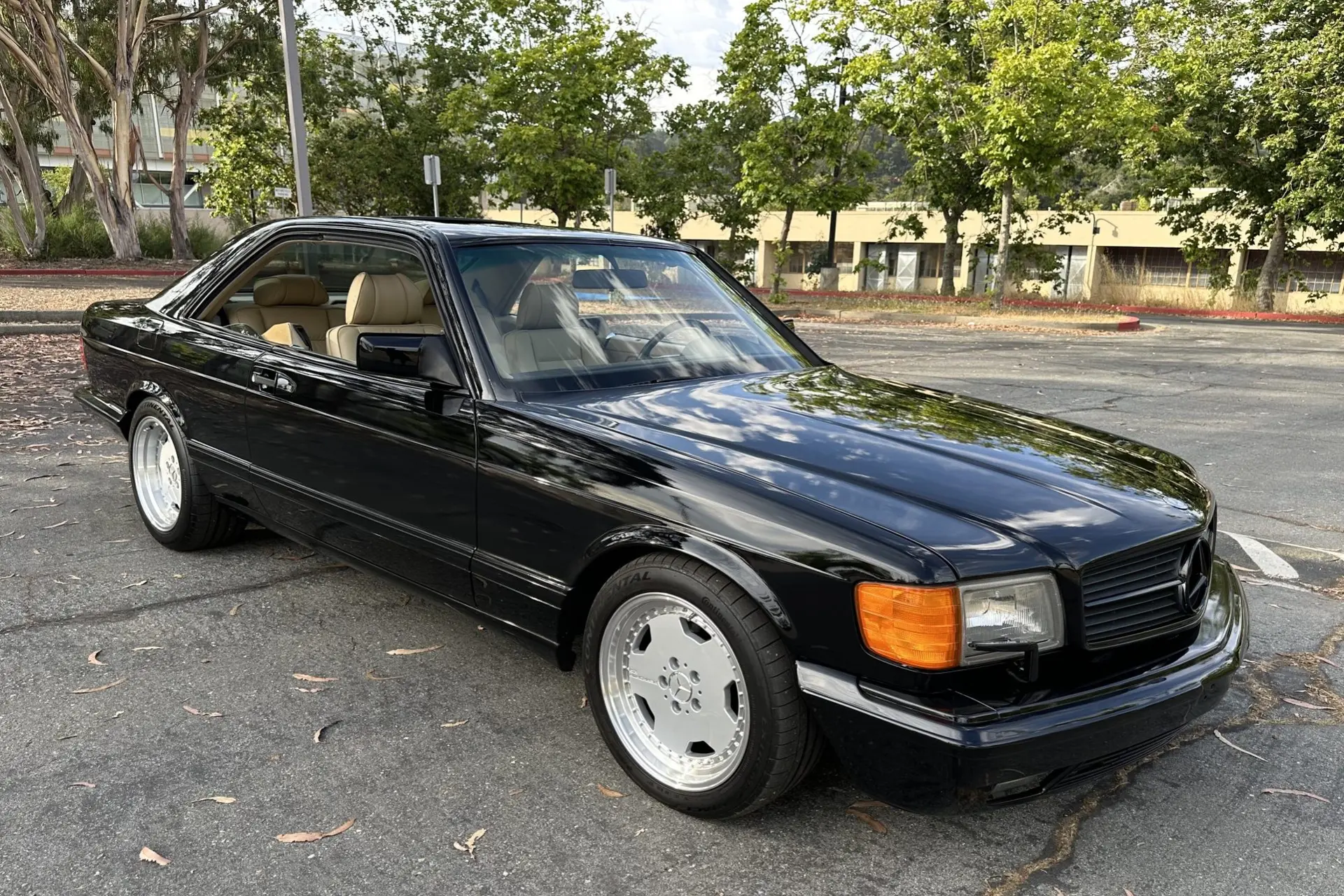 1990 Mercedes-Benz SL-Class 560SL
